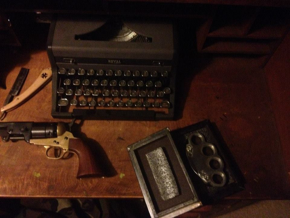 How to make a Knuckle Duster (Brass Knuckles) From Pewter