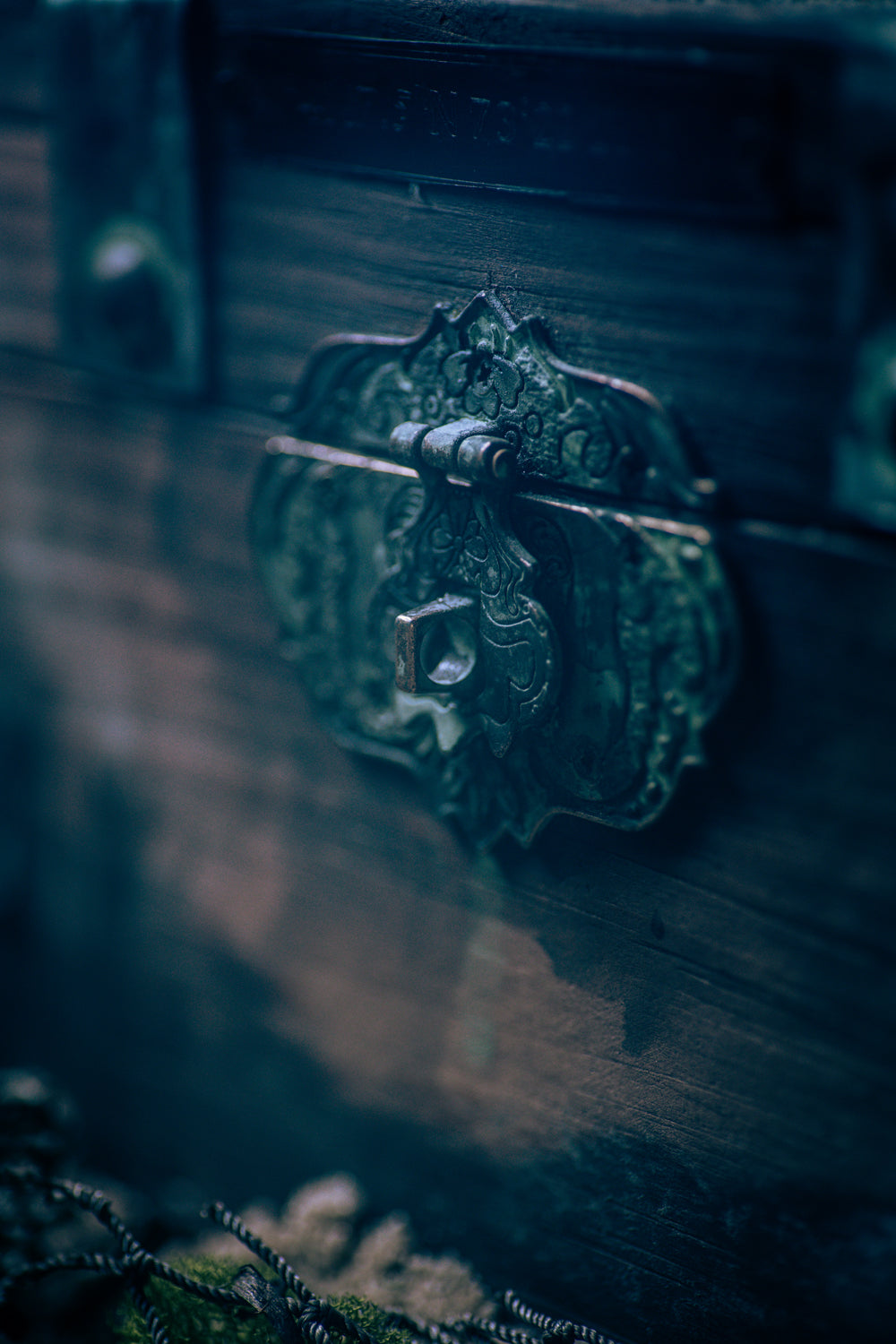 "Old Thunder" Ahabs Sea Chest