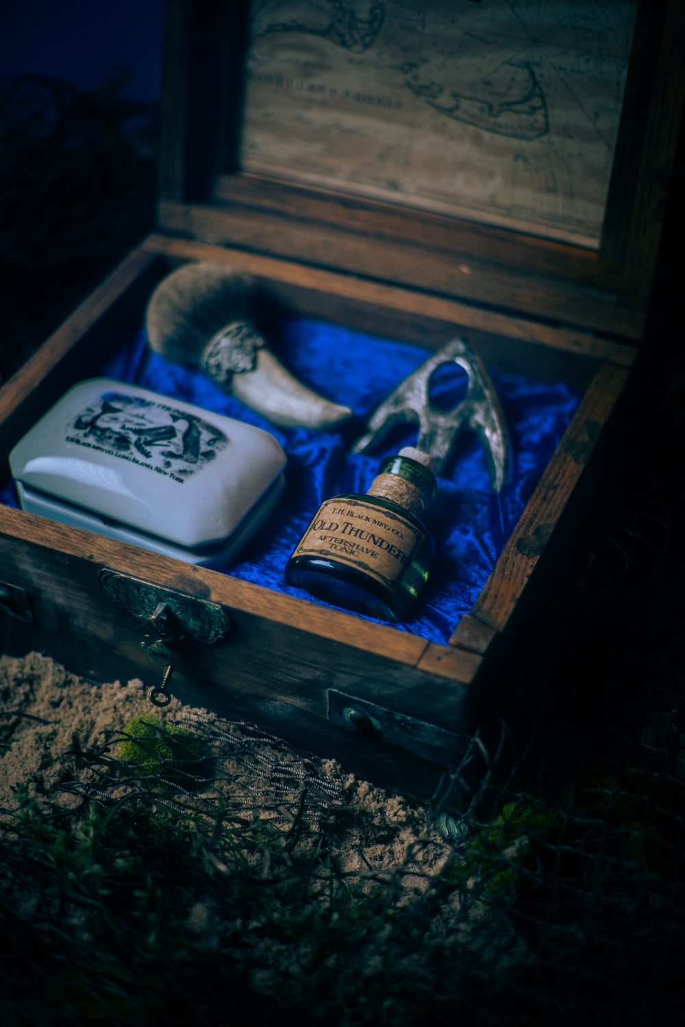 &quot;Old Thunder&quot; Ahabs Sea Chest