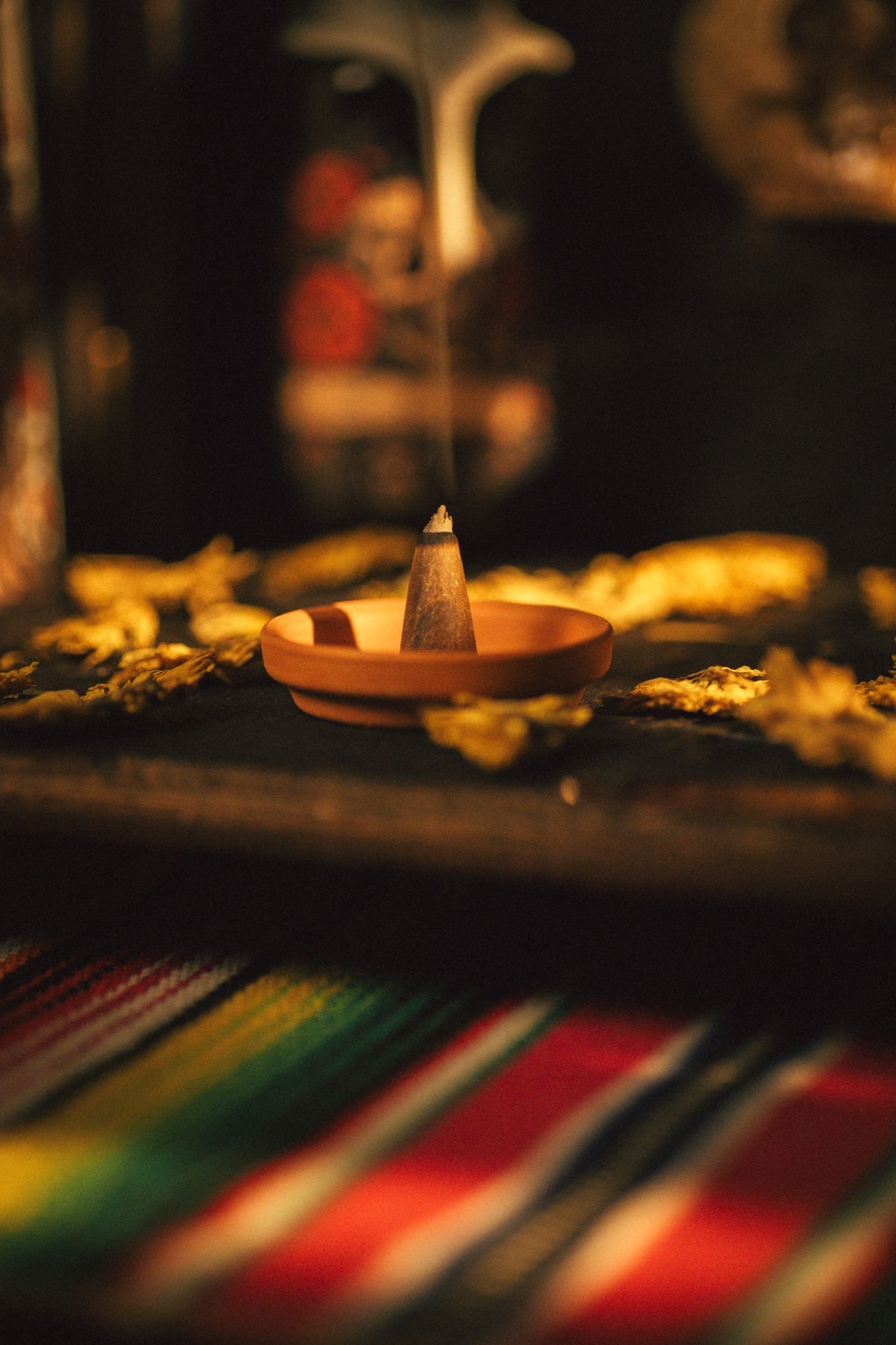 La Ofrenda by The Holy Black, cone incense on clay disc smoke
